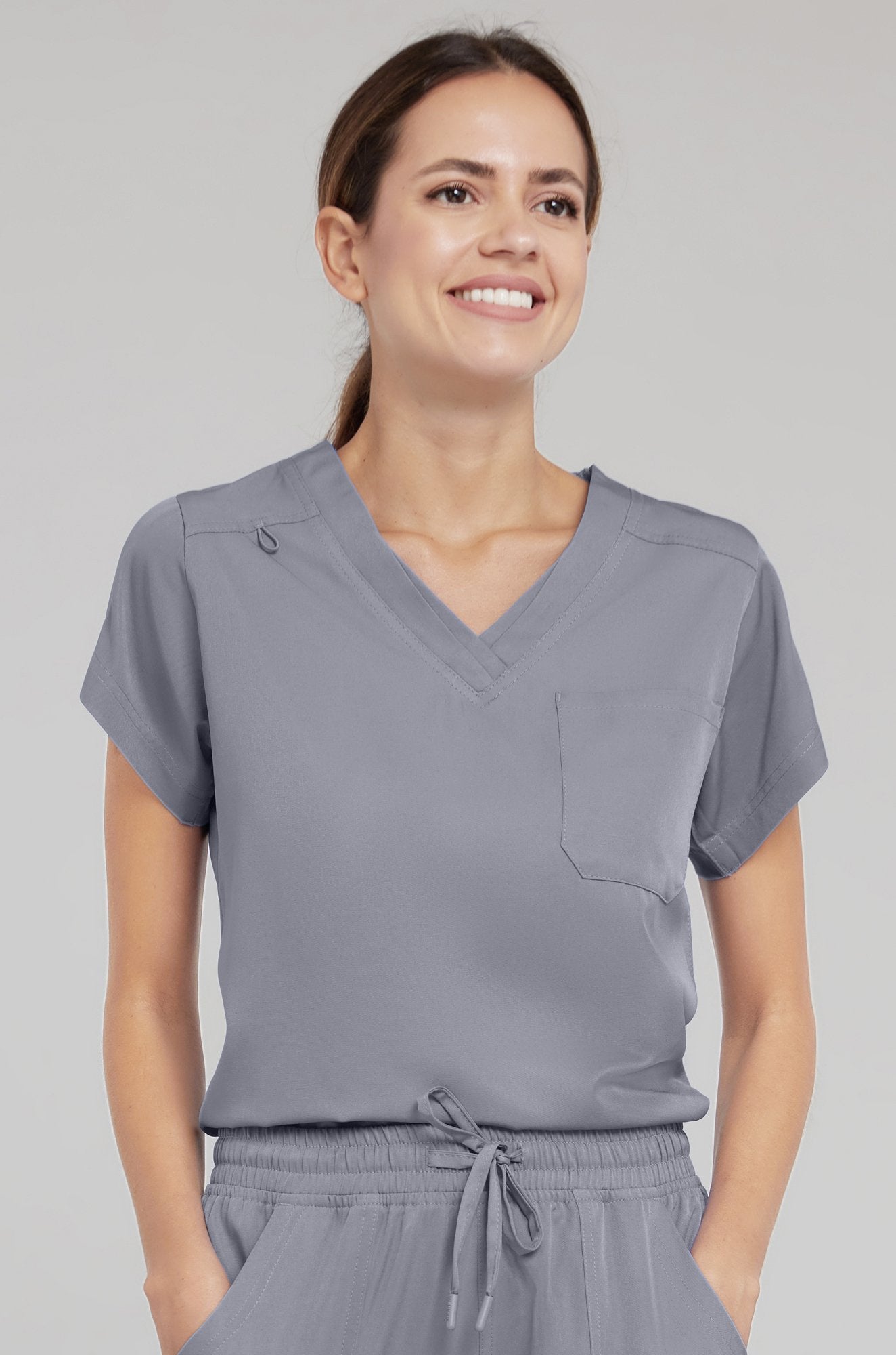 4135 - Kim - V-Neck Tuck In Scrub Top
