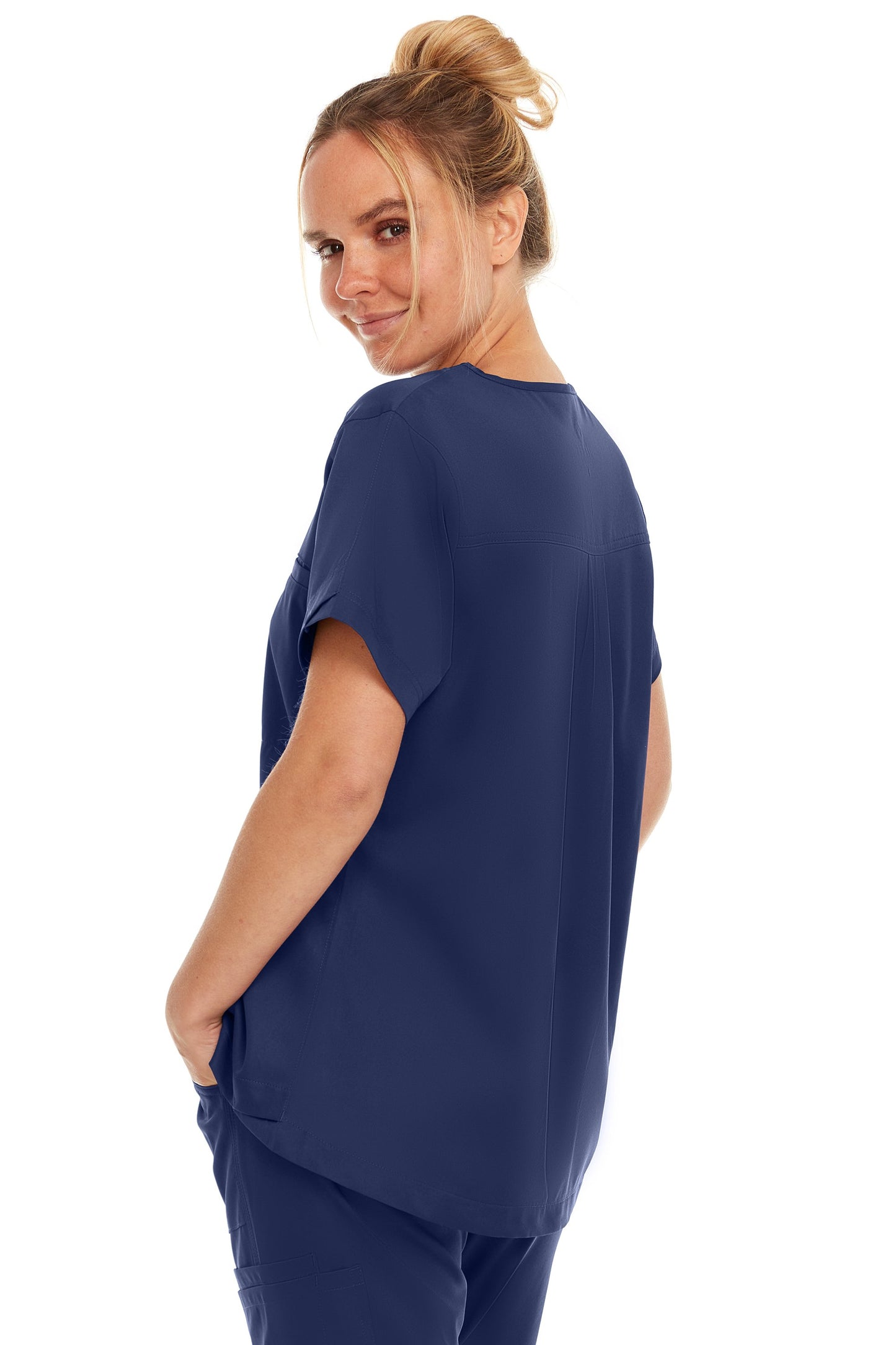 4135 - Kim - V-Neck Tuck In Scrub Top